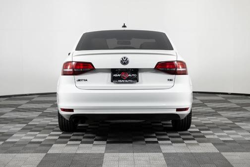 2016 Volkswagen Jetta 1.8T Sport