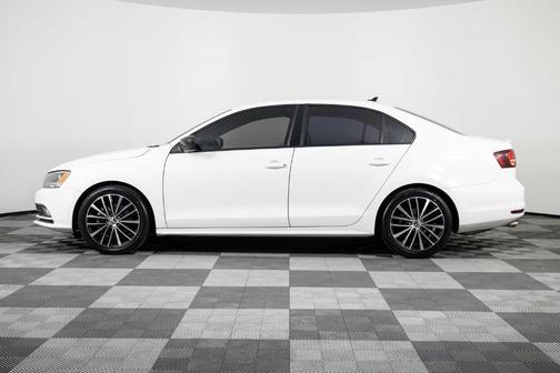 2016 Volkswagen Jetta 1.8T Sport