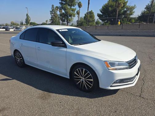 2016 Volkswagen Jetta 1.8T Sport