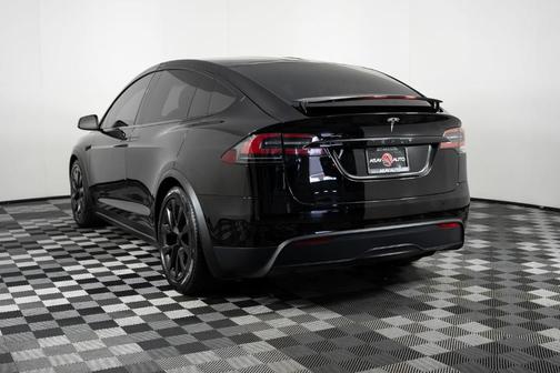 2022 Tesla Model X Base