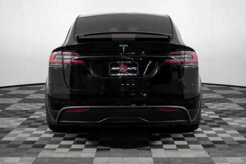 2022 Tesla Model X Base