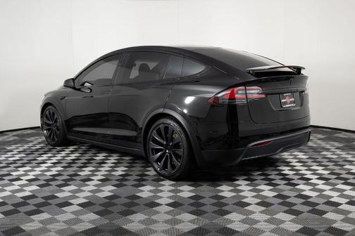 2022 Tesla Model X Base
