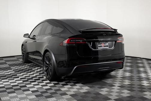 2022 Tesla Model X Base