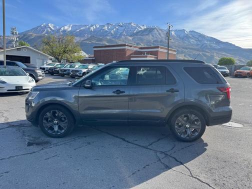 2018 Ford Explorer sport