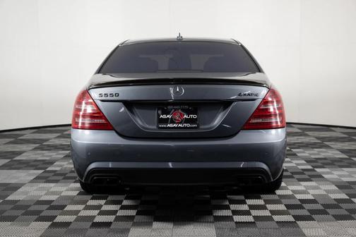 2010 Mercedes-Benz S-Class S 550 4MATIC