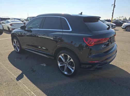 2020 Audi Q3 45 S line Premium