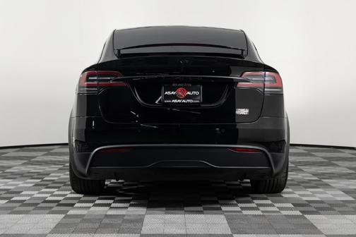 2022 Tesla Model X Plaid
