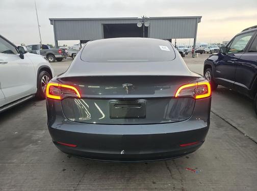 Midnight Silver Metallic 2023 Tesla Model 3 Base