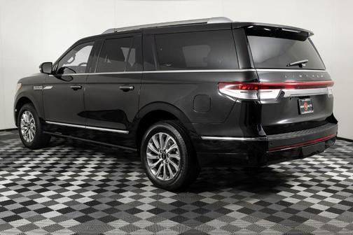 2022 Lincoln Navigator L Standard
