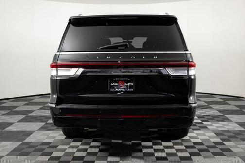 2022 Lincoln Navigator L Standard