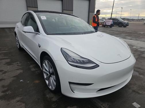 2019 Tesla Model 3 Standard Range Plus