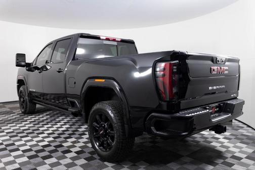 2024 GMC Sierra 3500 AT4