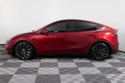 2024 Tesla Model Y Performance