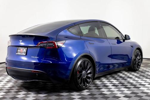 Deep Blue Metallic 2022 Tesla Model Y Performance