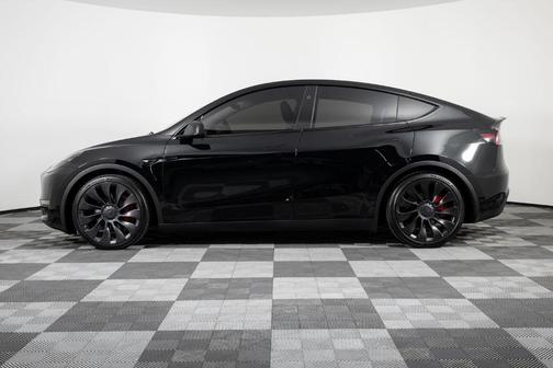 2023 Tesla Model Y Performance