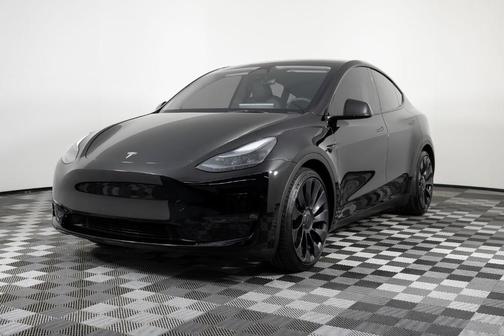 2023 Tesla Model Y Performance