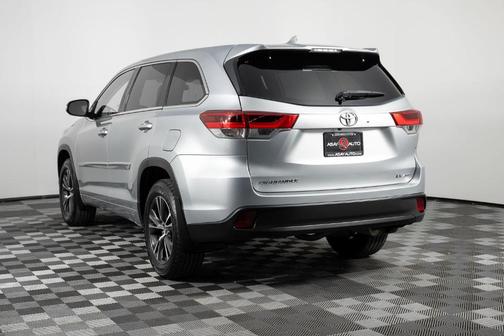 2018 Toyota Highlander LE Plus