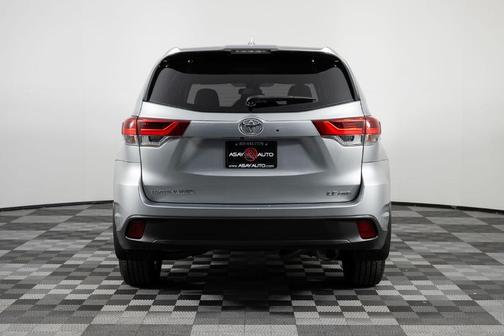 2018 Toyota Highlander LE Plus