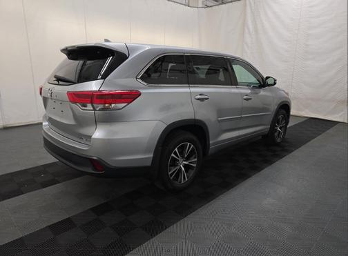 2018 Toyota Highlander LE Plus