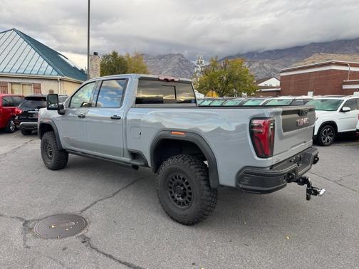2024 GMC Sierra 2500 AT4X