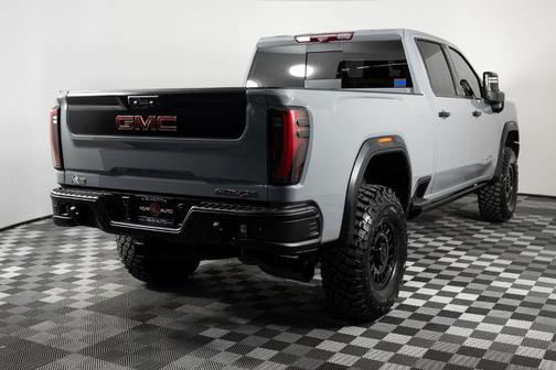 2024 GMC Sierra 2500 AT4X