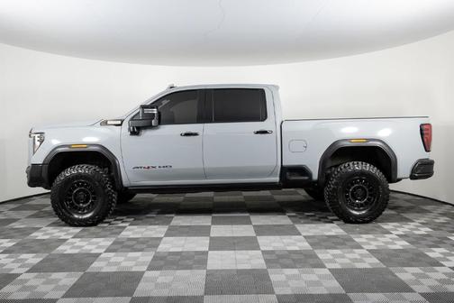 2024 GMC Sierra 2500 AT4X