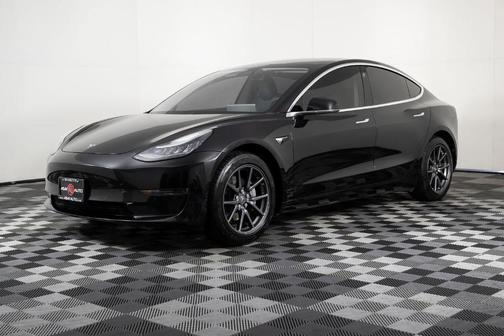 2020 Tesla Model 3 Standard Range Plus