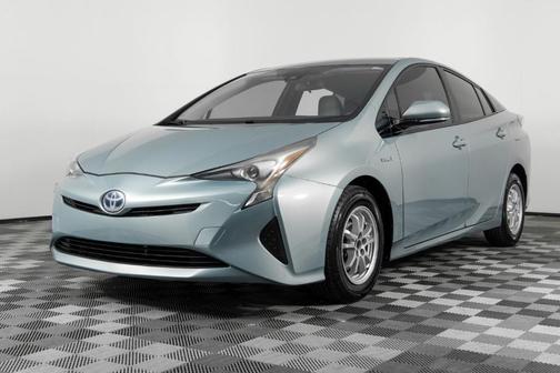 2017 Toyota Prius Two Eco