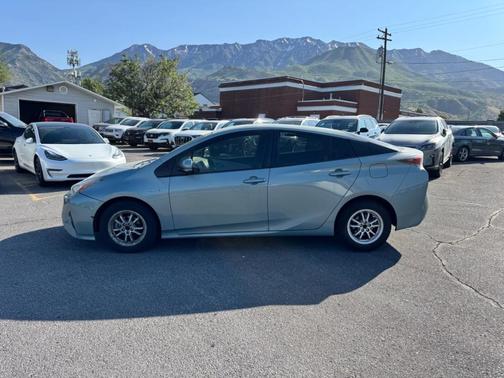 2017 Toyota Prius Two Eco