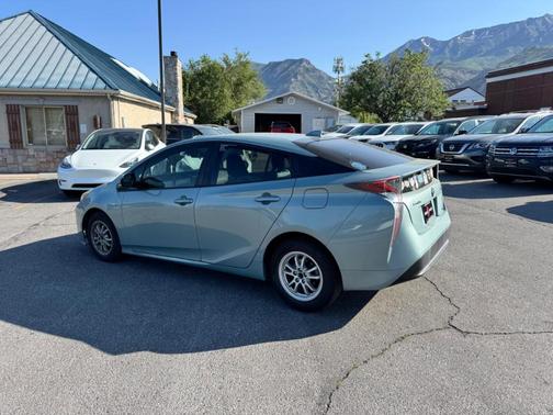 2017 Toyota Prius Two Eco