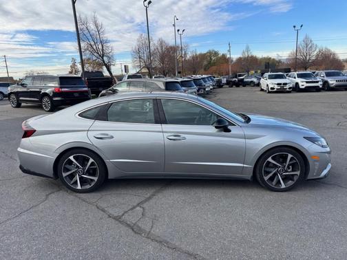 2022 Hyundai SONATA SEL Plus