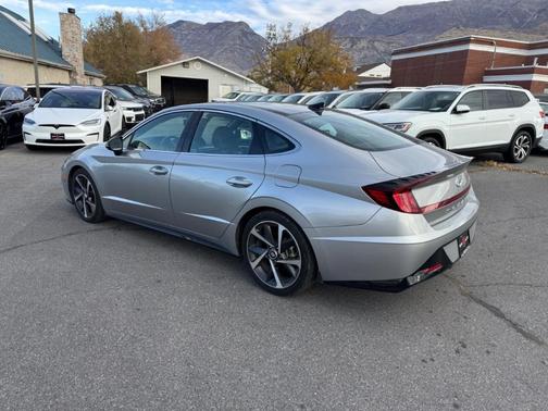 2022 Hyundai SONATA SEL Plus