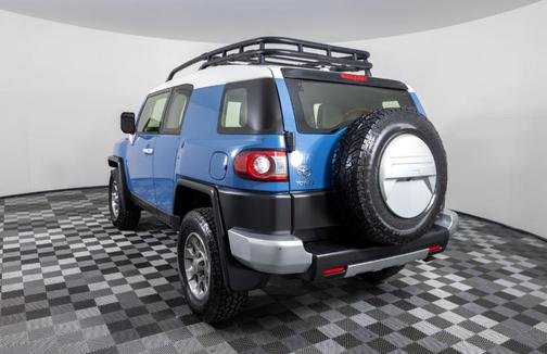2013 Toyota FJ Cruiser Base