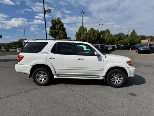 2004 Toyota Sequoia Limited