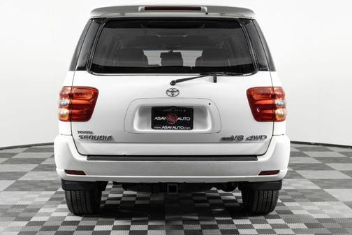 2004 Toyota Sequoia Limited