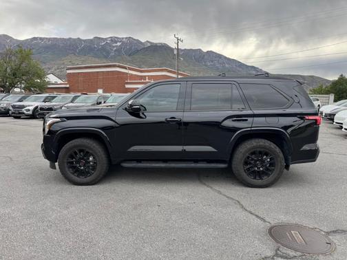 Midnight Black Metallic 2024 Toyota Sequoia SR5