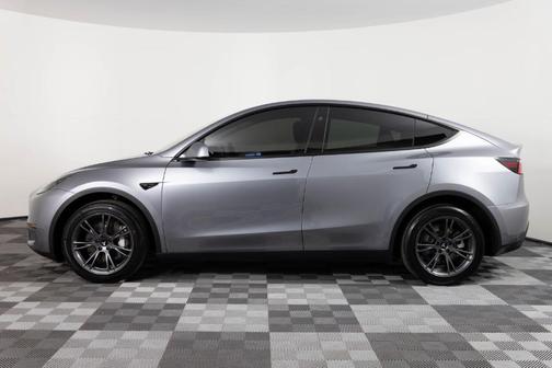 Quicksilver 2025 Tesla Model Y Long Range