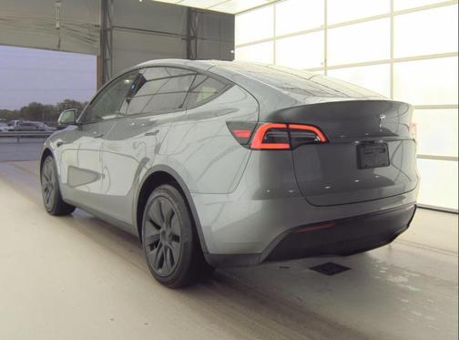 Quicksilver 2025 Tesla Model Y Long Range