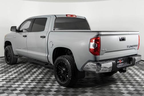 2018 Toyota Tundra SR5