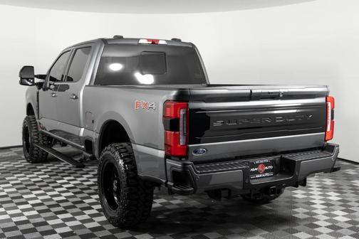 2025 Ford F-350 Platinum
