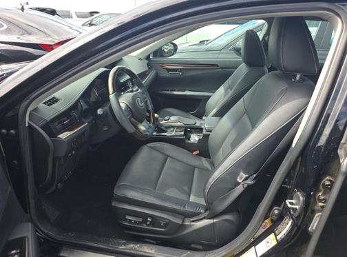 2016 Lexus ES 350 Base