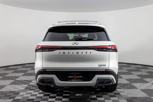 2022 INFINITI QX60 Luxe