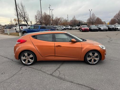 2012 Hyundai Veloster Base