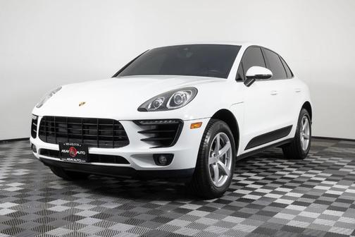 2018 Porsche Macan 