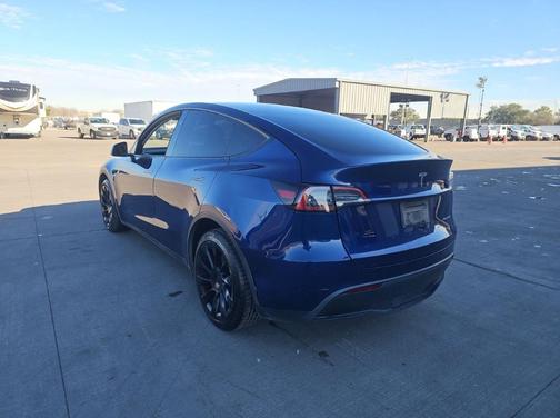 2024 Tesla Model Y Long Range