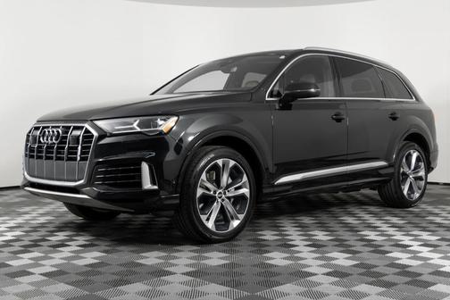 2022 Audi Q7 55 Premium Plus