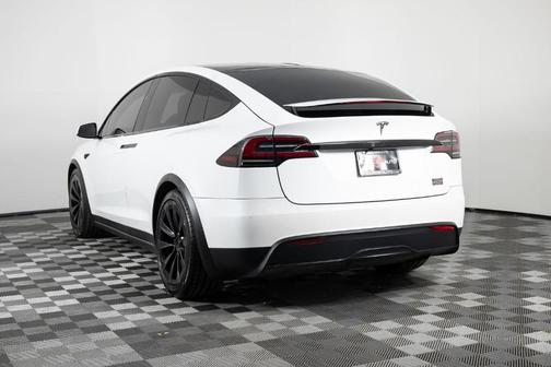 2022 Tesla Model X Plaid