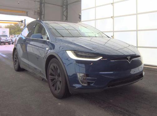 Deep Blue Metallic 2018 Tesla Model X P100D