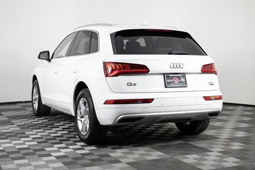 2018 Audi Q5 2.0T Tech Premium