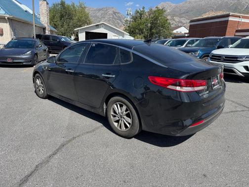 2018 Kia Optima LX